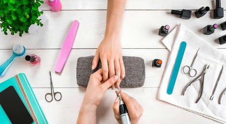 💅 Nail Technician Training in the U.S.: Your Fast Track to a Creative, In-Demand Career